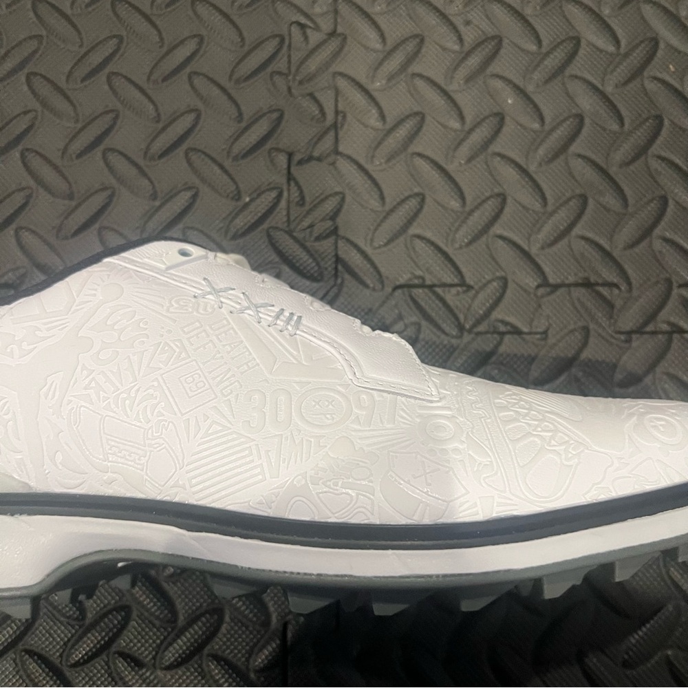 Nike Air Jordan ADG 5 Wide ‘White Black Pure Platinum’ FQ7874-102 Size 9.5 - Picture 6 of 10